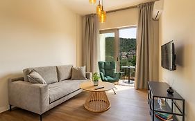 Ithaca Residence